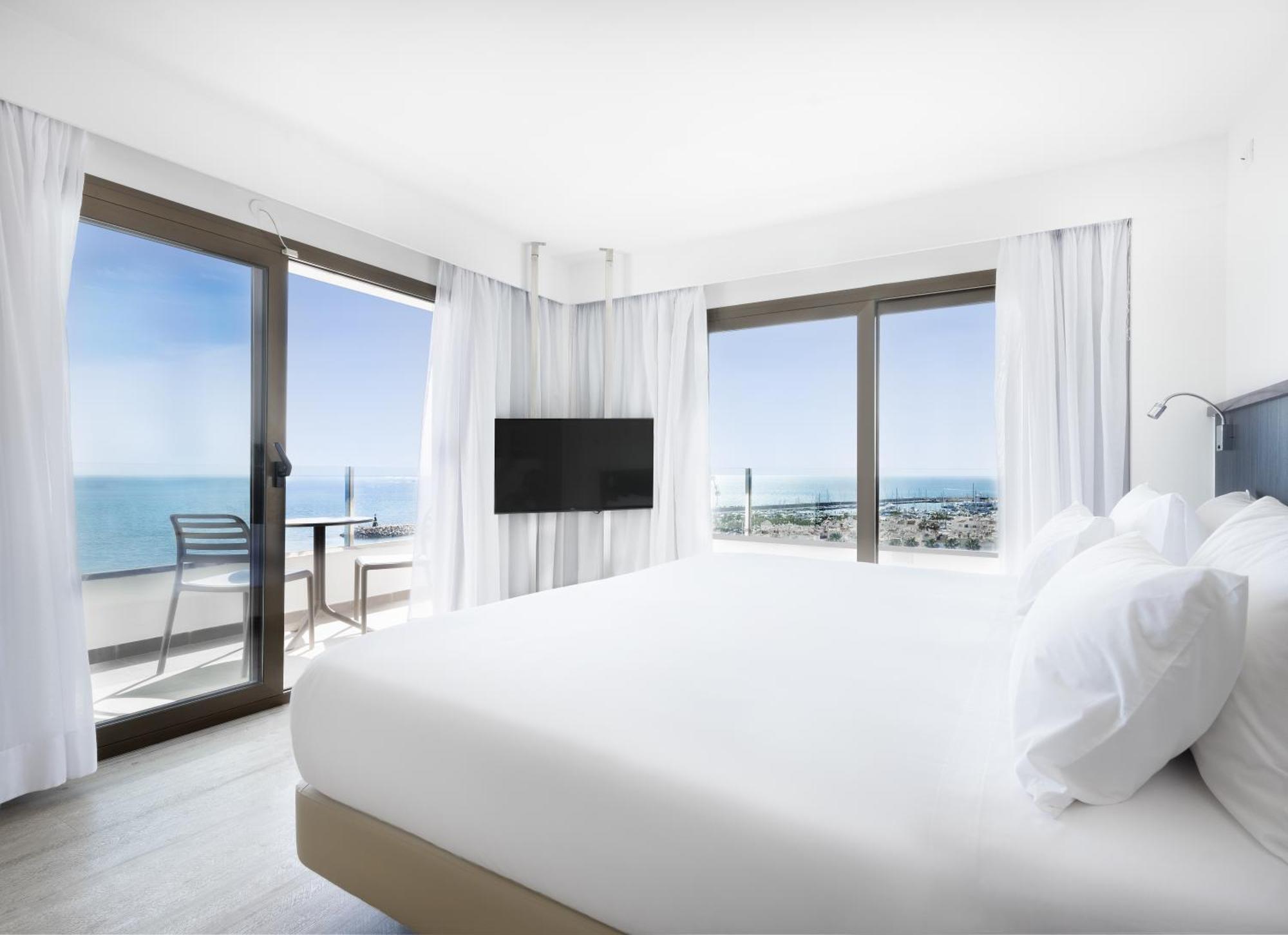 Suite Premium com Vista Frontal Mar