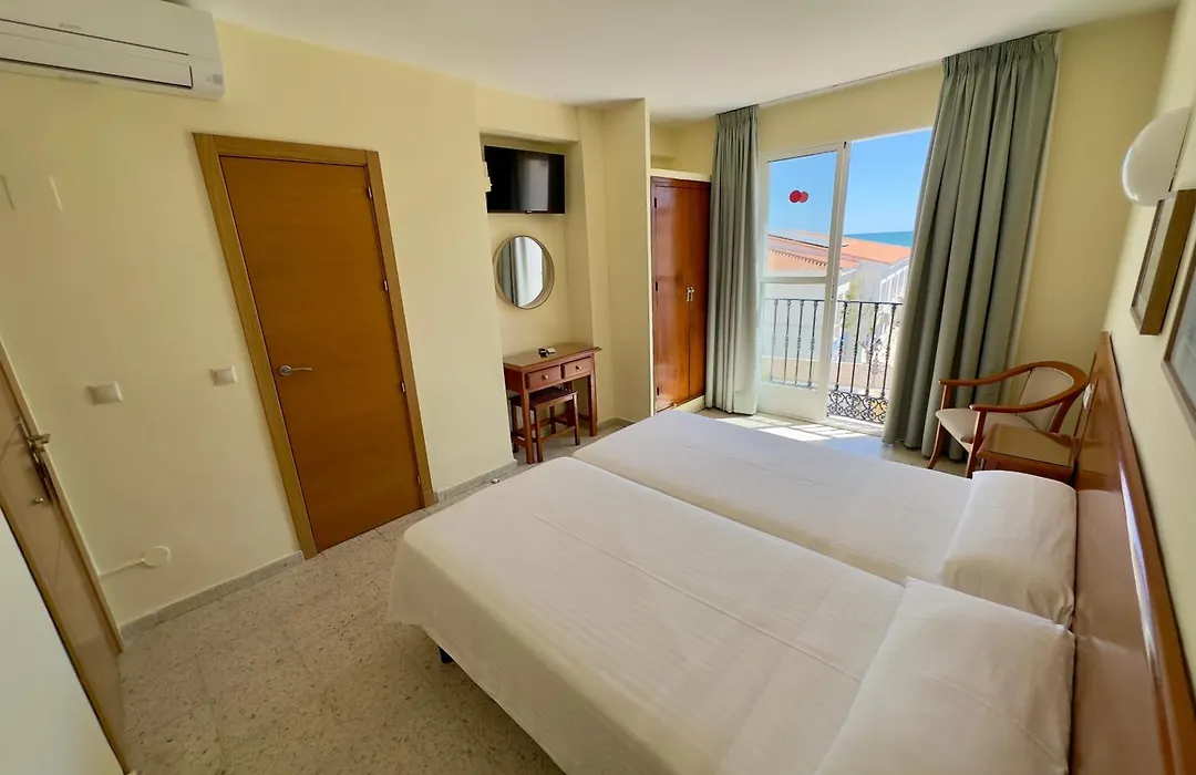 Hotel Cabello-1